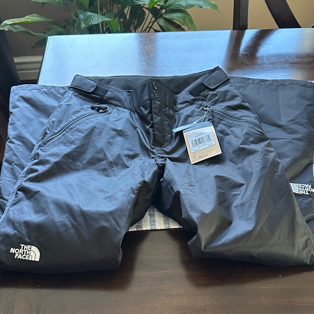 The North Face Women’s Black Sally Pant